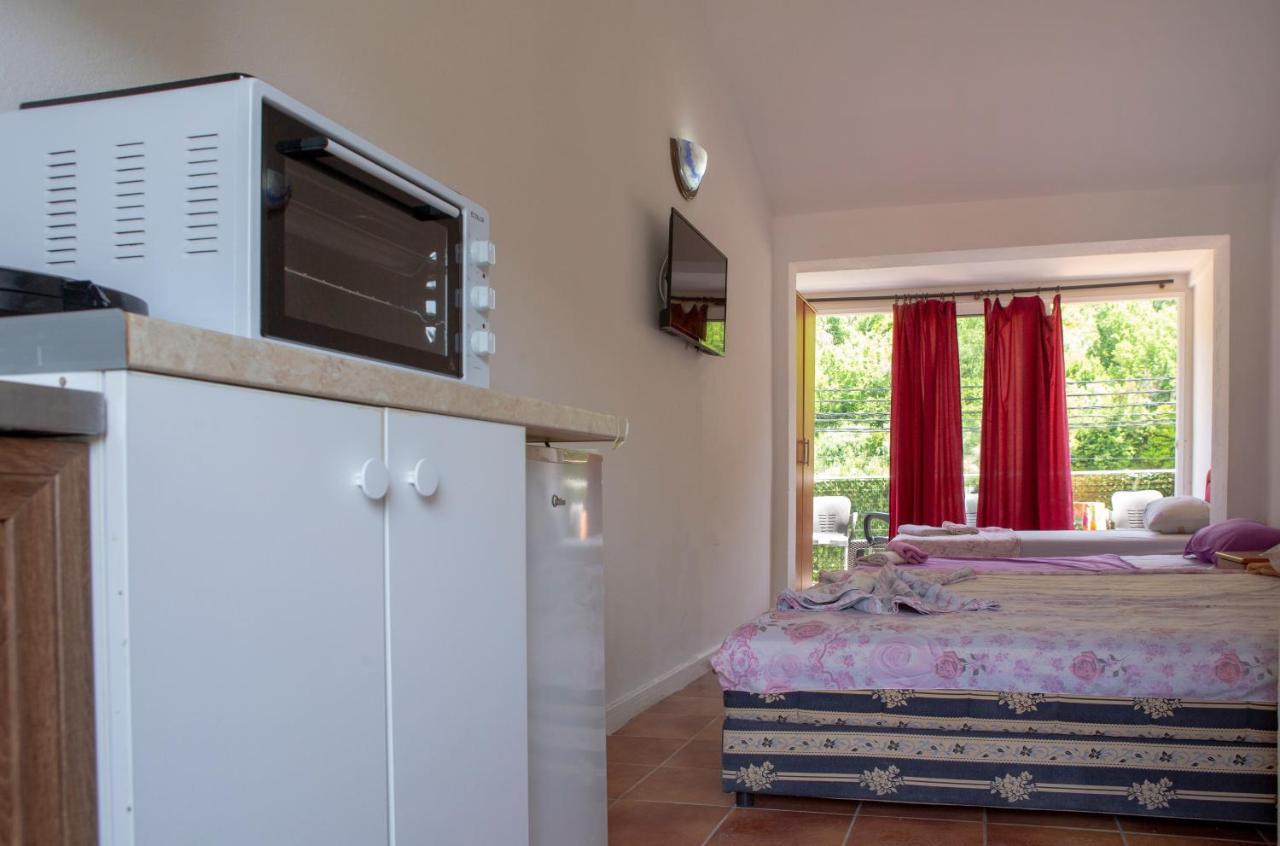 Family Apartments Vukcevic Čanj Extérieur photo