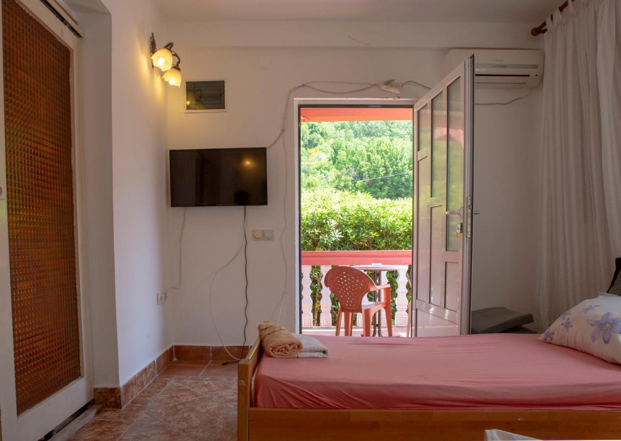 Family Apartments Vukcevic Čanj Extérieur photo