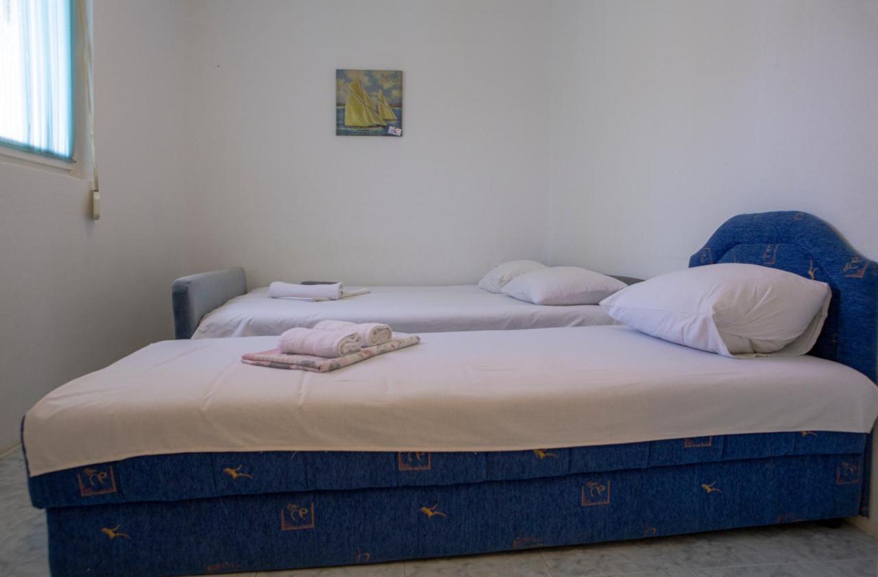 Family Apartments Vukcevic Čanj Extérieur photo