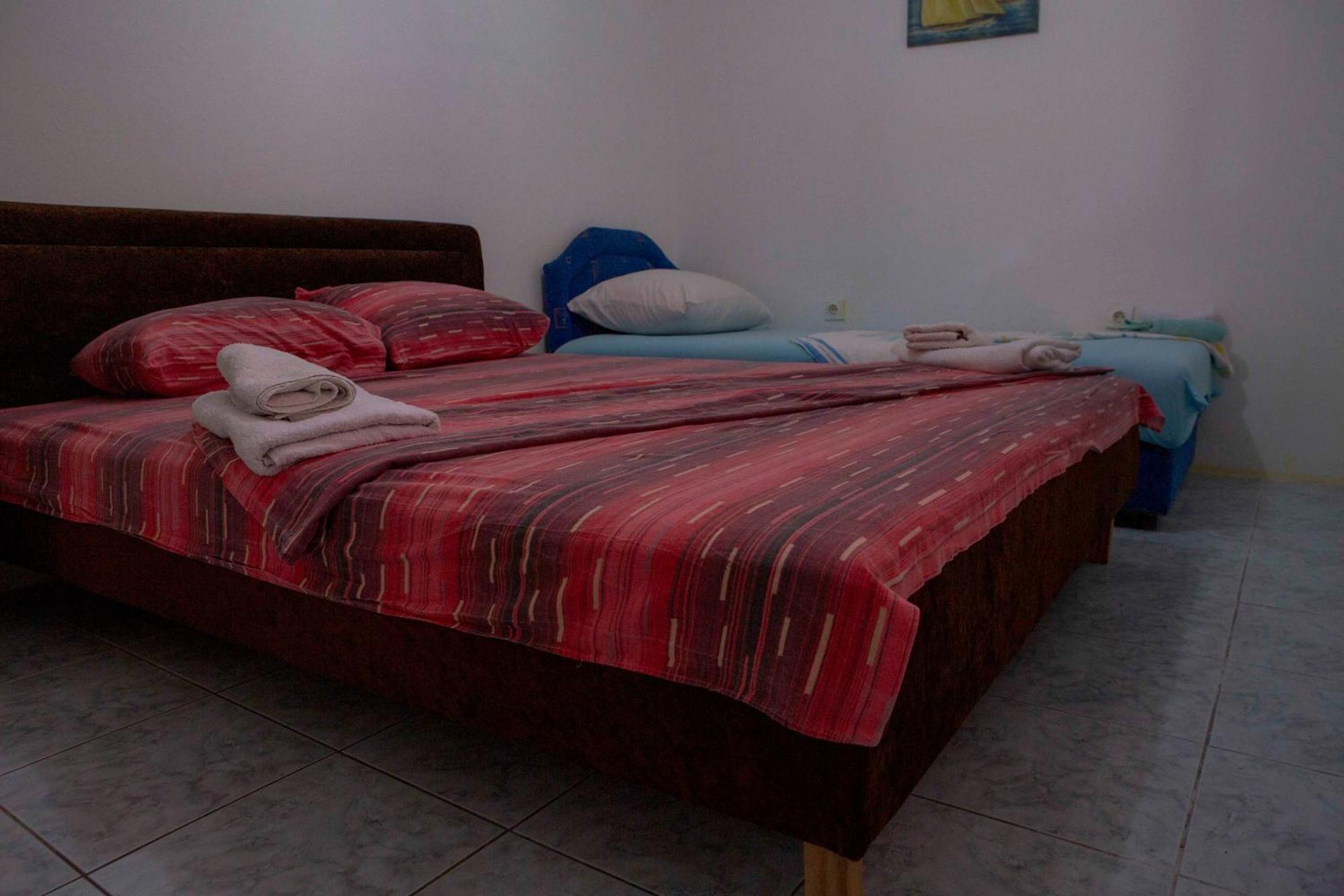 Family Apartments Vukcevic Čanj Chambre photo